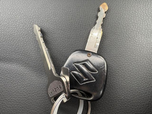 エブリイ PC 5AGS車 純正ラジオ マニュアルエアコン 前席パワーウィンドウ 純正キーレス(38枚目)