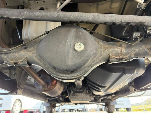 ＮＶ１００クリッパーバン ＤＸ　ＧＬパッケージ　４ＡＴ　社外ナビ　ワンセグ　ラジオ　バックカメラ　ＥＴＣ　ドライブレコーダー　マニュアルエアコン　前席パワーウィンドウ　純正キーレス（14枚目）