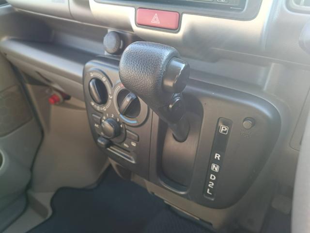 �y�V�t�g���o�[�z�V�t�g���ƂĂ����삵�₷���f�U�C���ɂȂ��Ă���܂��I�^�]����l�̎�����ɍl�������쐫�̍����d�l�ł���