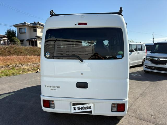 ミニキャブバン Ｇ　４ＡＴ　４ＷＤ　２ｎｄ発進　純正ラジオ　ＥＴＣ　前席パワーウィンドウ　マニュアルエアコン　純正キーレス（7枚目）