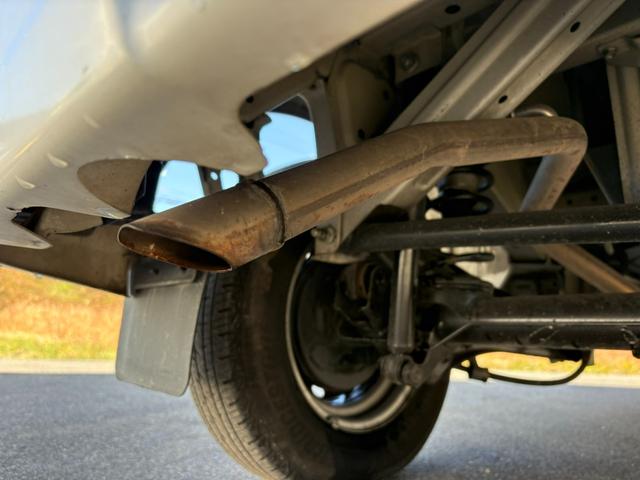 ミニキャブバン Ｇ　４ＡＴ　４ＷＤ　２ｎｄ発進　純正ラジオ　ＥＴＣ　前席パワーウィンドウ　マニュアルエアコン　純正キーレス（15枚目）