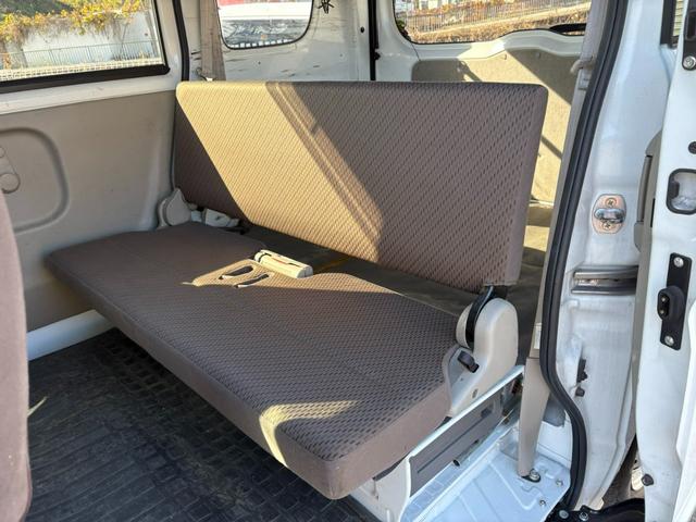 ミニキャブバン Ｇ　４ＡＴ　４ＷＤ　２ｎｄ発進　純正ラジオ　ＥＴＣ　前席パワーウィンドウ　マニュアルエアコン　純正キーレス（26枚目）
