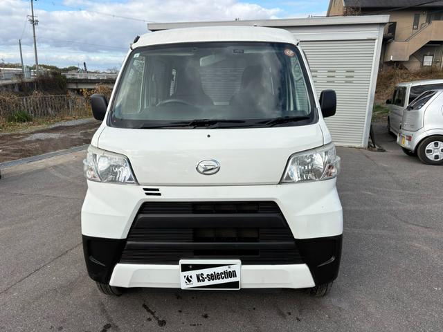 ハイゼットカーゴ スペシャル　４ＡＴ　アイドリングストップ　マニュアルエアコン　ＥＴＣ　キー（2枚目）