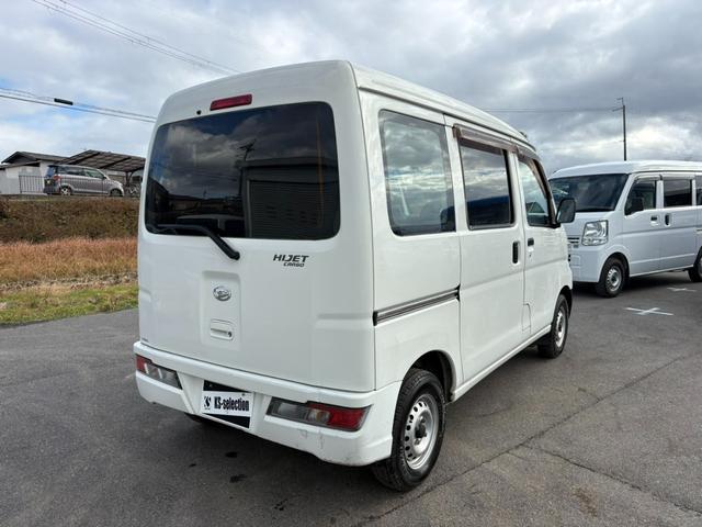 ハイゼットカーゴ スペシャル　４ＡＴ　アイドリングストップ　マニュアルエアコン　ＥＴＣ　キー（6枚目）