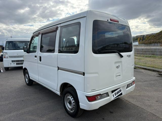 ハイゼットカーゴ スペシャル　４ＡＴ　アイドリングストップ　マニュアルエアコン　ＥＴＣ　キー（8枚目）