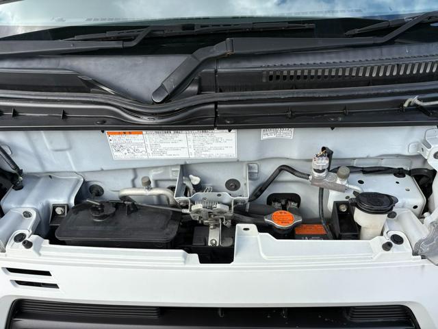 ハイゼットカーゴ スペシャル　４ＡＴ　アイドリングストップ　マニュアルエアコン　ＥＴＣ　キー（16枚目）