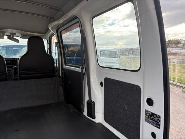 ハイゼットカーゴ スペシャル　４ＡＴ　アイドリングストップ　マニュアルエアコン　ＥＴＣ　キー（29枚目）