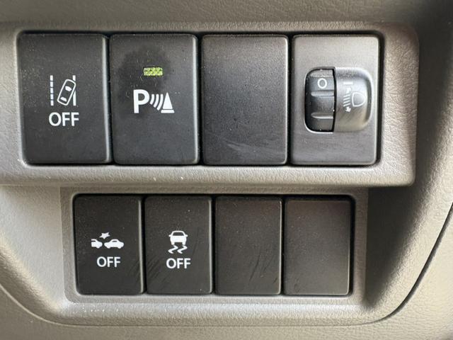 スクラム バスター　４ＡＴ　衝突軽減ブレーキ　横滑り防止　パーキングアシスト　社外ナビ　Ｂｌｕｅｔｏｏｔｈ接続　ラジオ　バックカメラ　ＥＴＣ　マニュアルエアコン　パワーウィンドウ　電格ミラー　純正キーレス（30枚目）