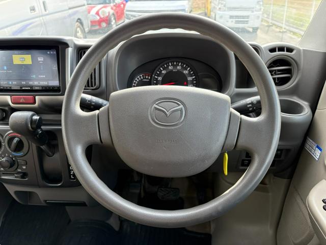 スクラム バスター　４ＡＴ　衝突軽減ブレーキ　横滑り防止　パーキングアシスト　社外ナビ　Ｂｌｕｅｔｏｏｔｈ接続　ラジオ　バックカメラ　ＥＴＣ　マニュアルエアコン　パワーウィンドウ　電格ミラー　純正キーレス（32枚目）