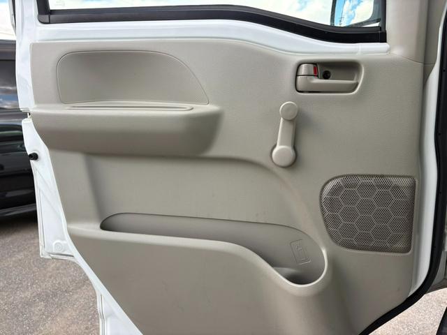 ＮＶ１００クリッパーバン ＤＸ　セーフティパッケージ　５ＡＧＳ車　衝突軽減ブレーキ　横滑り防止　パーキングアシスト　２ｎｄ発進　純正ラジオ　ＥＴＣ　マニュアルエアコン　純正キーレス（38枚目）