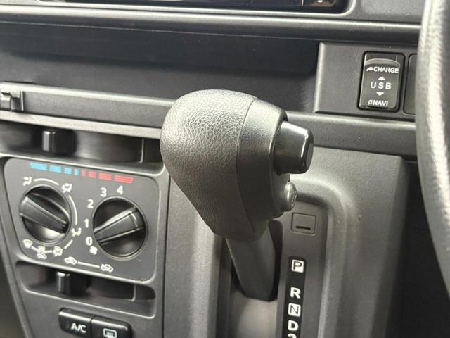 �y�}�j���A���G�A�R���z�����I�Ɏg���₷���f�U�C���̃}�j���A���G�A�R���𑕔����Ă���܂���