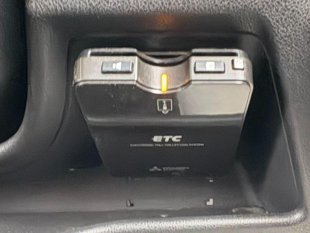 �y�V�t�g���o�[�z�V�t�g���ƂĂ����삵�₷���f�U�C���ɂȂ��Ă���܂��I�^�]����l�̎�����ɍl�������쐫�̍����d�l�ł���