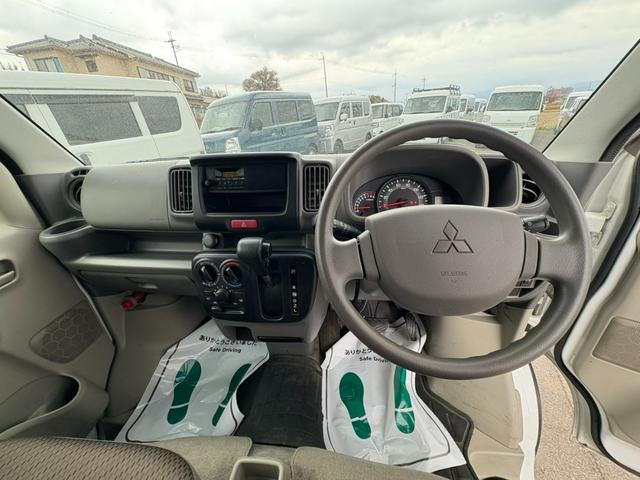 �y�C���p�l����z���E���悭�^�]���₷���݌v�ƂȂ��Ă���܂��B�C���p�l�������������Ɛ������ꂽ�f�U�C���ō����������Ă��܂��B���X�̃h���C�u��O�������܂���B