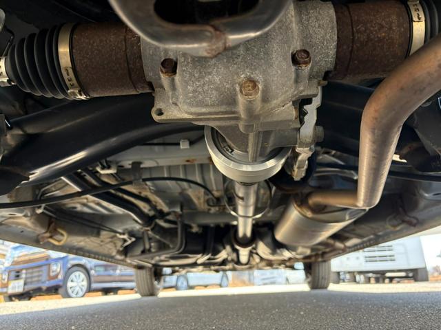 Ｎ－ＶＡＮ Ｇ・ホンダセンシング　ＣＶＴ　４ＷＤ　衝突軽減ブレーキ　横滑り防止　社外ナビ　Ｂｌｕｅｔｏｏｔｈ接続　ラジオ　オートエアコン　前席パワーウィンドウ　純正キーレス（14枚目）