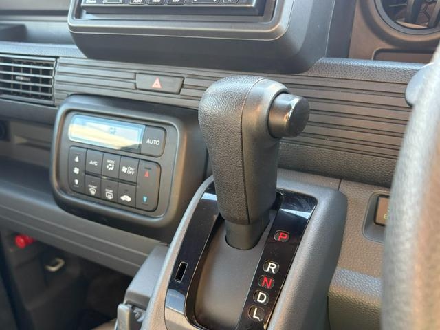 Ｎ－ＶＡＮ Ｇ・ホンダセンシング　ＣＶＴ　４ＷＤ　衝突軽減ブレーキ　横滑り防止　社外ナビ　Ｂｌｕｅｔｏｏｔｈ接続　ラジオ　オートエアコン　前席パワーウィンドウ　純正キーレス（38枚目）
