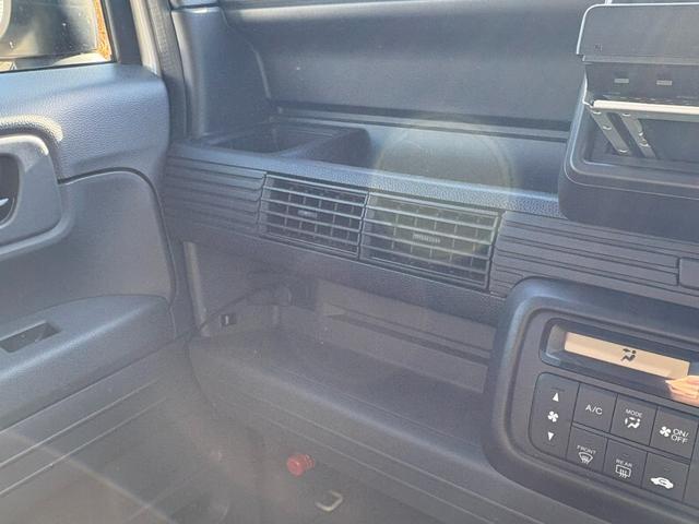 Ｎ－ＶＡＮ Ｇ・ホンダセンシング　ＣＶＴ　４ＷＤ　衝突軽減ブレーキ　横滑り防止　社外ナビ　Ｂｌｕｅｔｏｏｔｈ接続　ラジオ　オートエアコン　前席パワーウィンドウ　純正キーレス（40枚目）