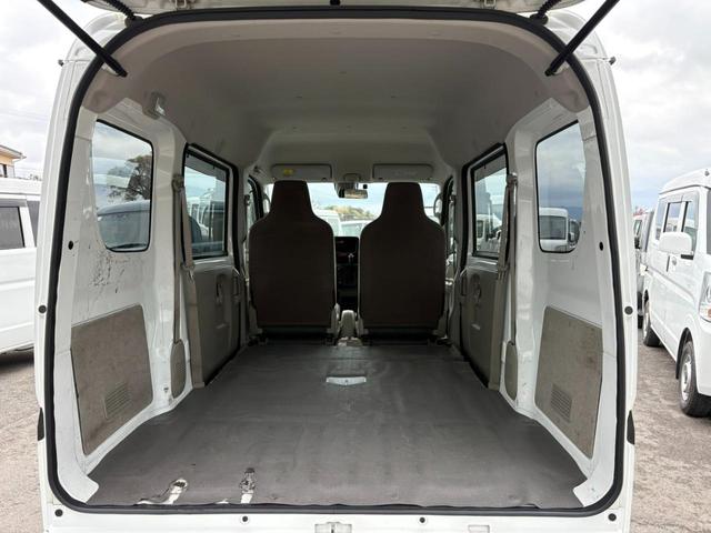 �y�g�����N�z���[�X�y�[�X���\���ɂ������܂��B�Q��ڂ�|���ăS���t�o�b�N�Ⓑ�ڕ���ςݍ��ނȂǎg�����͗l�X�B����E���W���[�Ɗ��􂢂����܂��B