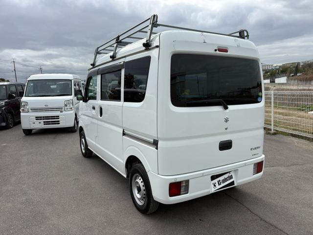 エブリイ ＰＣ　４ＡＴ　衝突軽減ブレーキ　横滑り防止　パーキングアシスト　社外ナビ　ラジオ　ＡＵＸ　マニュアルエアコン　前席パワーウィンドウ　純正キーレス（8枚目）