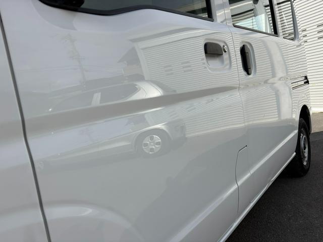 エブリイ ＰＡ　５ＡＧＳ車　２ｎｄ発進　社外ナビ　Ｂｌｕｅｔｏｏｔｈ接続　ラジオ　ＥＴＣ　ドライブレコーダー　マニュアルエアコン　キー（12枚目）