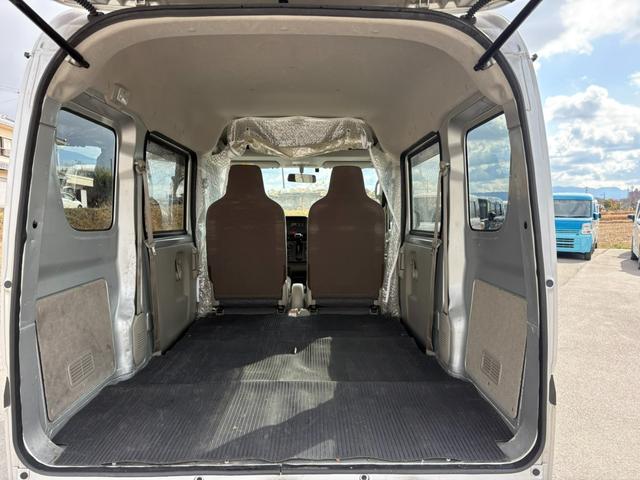 �y�g�����N�z���[�X�y�[�X���\���ɂ������܂��B�Q��ڂ�|���ăS���t�o�b�N�Ⓑ�ڕ���ςݍ��ނȂǎg�����͗l�X�B����E���W���[�Ɗ��􂢂����܂��B