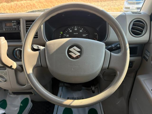 エブリイ ＰＣ　３ＡＴ　４ＷＤ　純正ラジオ　マニュアルエアコン　前席パワーウィンドウ　純正キーレス（34枚目）