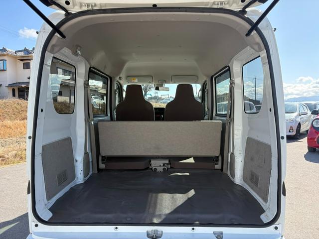 �y�g�����N�z���[�X�y�[�X���\���ɂ������܂��B�Q��ڂ�|���ăS���t�o�b�N�Ⓑ�ڕ���ςݍ��ނȂǎg�����͗l�X�B����E���W���[�Ɗ��􂢂����܂��B