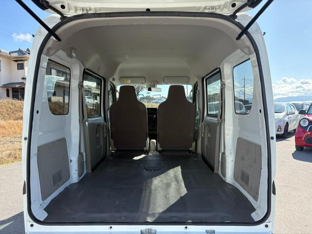 �y�g�����N�z���[�X�y�[�X���\���ɂ������܂��B�Q��ڂ�|���ăS���t�o�b�N�Ⓑ�ڕ���ςݍ��ނȂǎg�����͗l�X�B����E���W���[�Ɗ��􂢂����܂��B