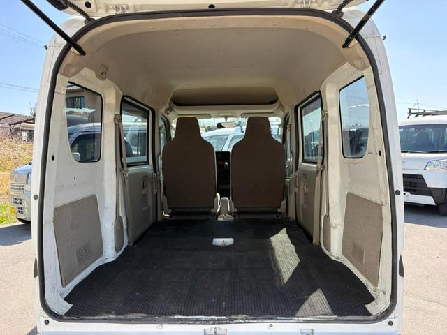 �y�g�����N�z���[�X�y�[�X���\���ɂ������܂��B�Q��ڂ�|���ăS���t�o�b�N�Ⓑ�ڕ���ςݍ��ނȂǎg�����͗l�X�B����E���W���[�Ɗ��􂢂����܂��B