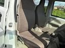 【運転席&助手席】広々ゆったり!長距離運転をする際は疲れの軽減ができ快適に運転できますね☆快適なドライブをお楽しみ下さい♪