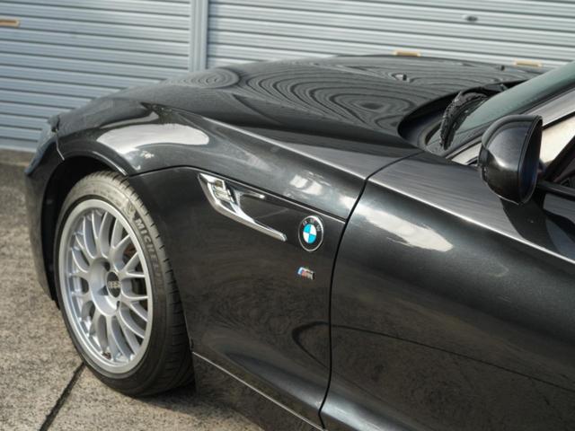 Ｚ４ ｓＤｒｉｖｅ２０ｉ　Ｍスポーツ　後期Ｍスポーツ・サファイアブラック・４７５・レッドレザーインテリア・パワーシート・シートヒーター・パドルシフト・Ｂｌｕｅｔｏｏｔｈオーディオ・バックカメラ・ドラレコ・ＥＴＣ・記録簿（23枚目）