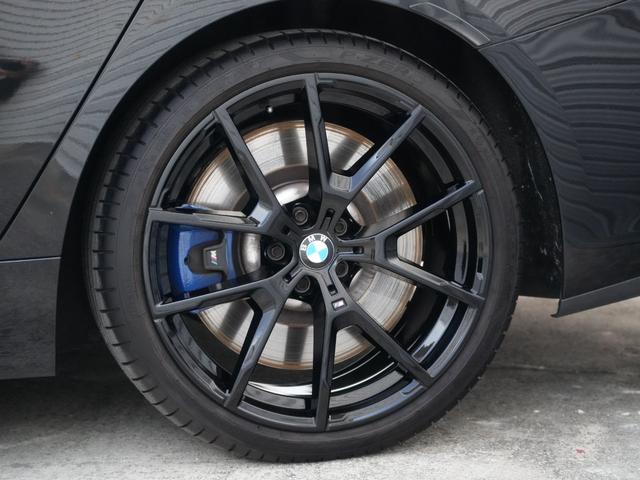 ８シリーズ Ｍ８５０ｉ　ｘＤｒｉｖｅ　グランクーペ　Ｍパフォーマンス／ブラックカスタム／２０インチＡＷ／コニャックレザー／シートヒーター・クーラー／ＨＵＤ／Ｍブレーキ／サンルーフ／アクティブクルーズコントロール／アンビエントライト／無線カープレイ（9枚目）