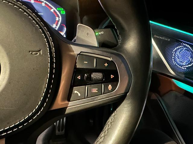 ８シリーズ Ｍ８５０ｉ　ｘＤｒｉｖｅ　グランクーペ　Ｍパフォーマンス／ブラックカスタム／２０インチＡＷ／コニャックレザー／シートヒーター・クーラー／ＨＵＤ／Ｍブレーキ／サンルーフ／アクティブクルーズコントロール／アンビエントライト／無線カープレイ（35枚目）