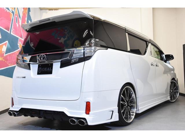 2.5Z Gエディション ZEUSコンプリートカー 22インチAW 車高調 4POTブレーキシステム 4本出しマフラー Wサンルーフ JBLオーディオ 本革シート 後席モニター(29枚目)