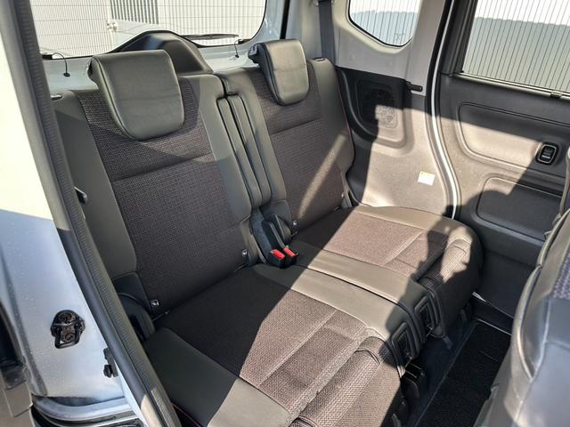 スペーシアカスタム ハイブリッドXSターボ ハイブリッドXSターボ(4名)ETC・バックカメラ・全周囲カメラ・ドライブレコーダー前後・シートヒーター・パワステ・オットマン(16枚目)