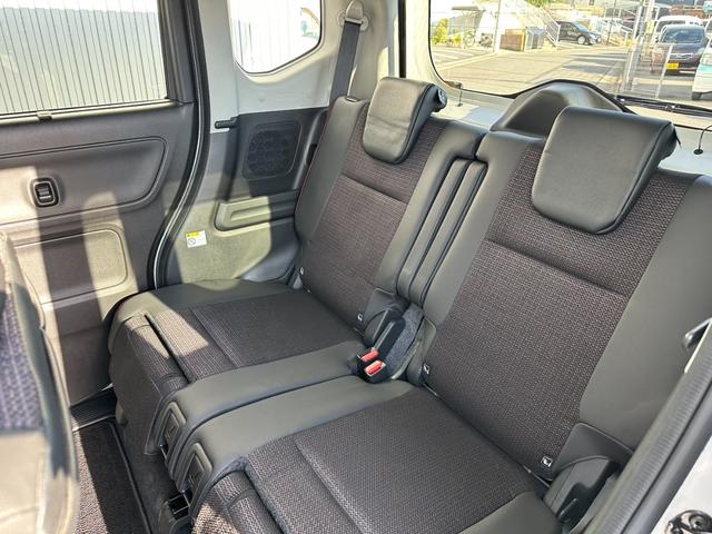 スペーシアカスタム ハイブリッドXSターボ ハイブリッドXSターボ(4名)ETC・バックカメラ・全周囲カメラ・ドライブレコーダー前後・シートヒーター・パワステ・オットマン(18枚目)