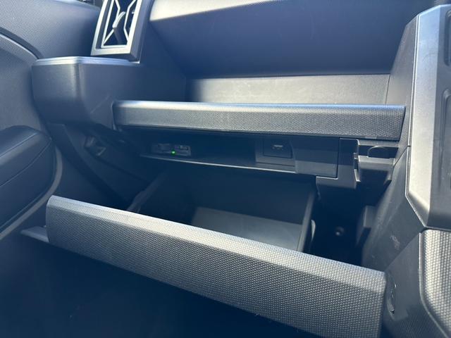 タフト Ｘ　パワステ・ＥＴＣ・ガラスルーフ・バックカメラ・Ｂｌｕｅｔｏｏｔｈ接続（33枚目）