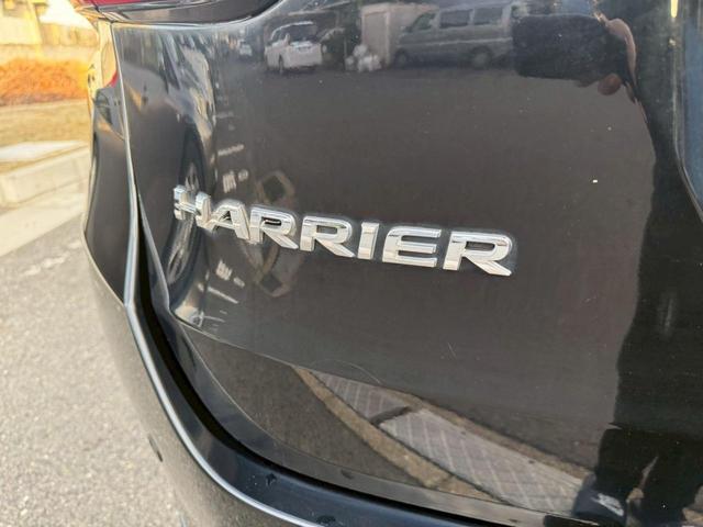 ハリアー プログレス　★トヨタセーフティセンス★パノラマルーフ★メーカーナビ★ＪＢＬ★パワーバックドア★ＬＥＤヘッドライト★ハーフレザーシート★ＥＴＣ★クリアランスソナー★パワーシート★オートパーキング★ブレーキホールド★（56枚目）