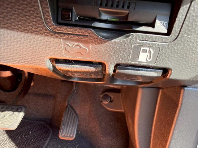 ルーミー 1.0 カスタムG-T★両側パワースライドドア★パノラミックビュー★クルーズコントロール★コーナーセンサー★ドライブレコーダー★シートヒーター★スマートキー★ETC★LEDヘッドライト★(27枚目)