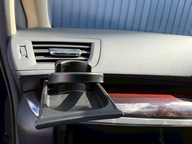 ヴェルファイア 2.5V 両側パワースライドドア 外品20インチアルミホイール ブレーキホールド オートエアコン リアエアコン ナビNSZT-Y64T パワーウインドウ バックカメラ ウインカーミラー LEDテール ETC(34枚目)