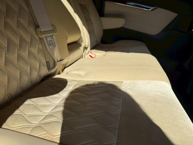 ヴェルファイア 2.5V 両側パワースライドドア 外品20インチアルミホイール ブレーキホールド オートエアコン リアエアコン ナビNSZT-Y64T パワーウインドウ バックカメラ ウインカーミラー LEDテール ETC(65枚目)