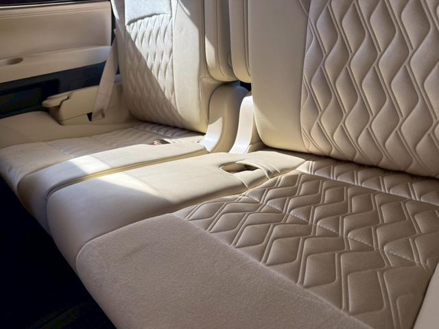 ヴェルファイア 2.5V 両側パワースライドドア 外品20インチアルミホイール ブレーキホールド オートエアコン リアエアコン ナビNSZT-Y64T パワーウインドウ バックカメラ ウインカーミラー LEDテール ETC(69枚目)