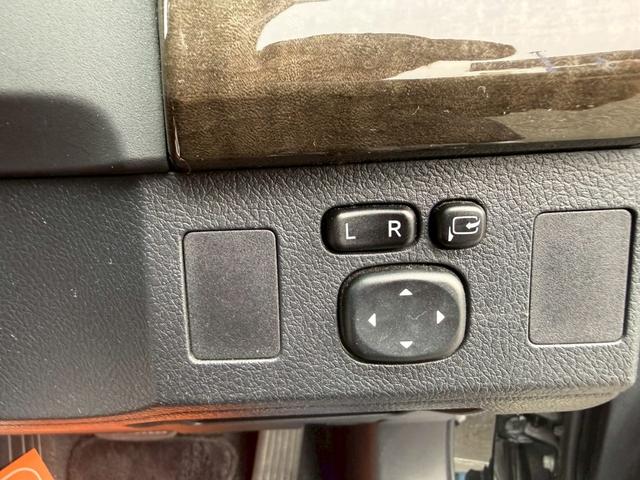 マークX 250G Fパッケージ★ハーフエアロフロント、サイド、リア★外品20インチホイール★ルーフラッピング★M,zスピードマフラー★オートエアコン★ETC★ブルートゥースオーディオ★ウインカーミラー★(15枚目)