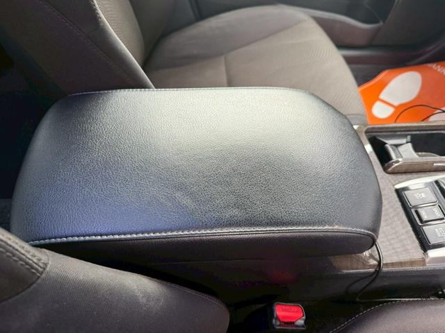 マークX 250G Fパッケージ★ハーフエアロフロント、サイド、リア★外品20インチホイール★ルーフラッピング★M,zスピードマフラー★オートエアコン★ETC★ブルートゥースオーディオ★ウインカーミラー★(17枚目)