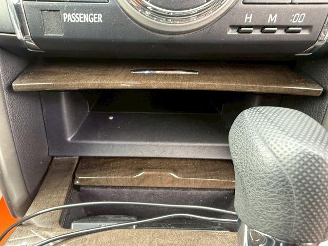 マークX 250G Fパッケージ★ハーフエアロフロント、サイド、リア★外品20インチホイール★ルーフラッピング★M,zスピードマフラー★オートエアコン★ETC★ブルートゥースオーディオ★ウインカーミラー★(19枚目)