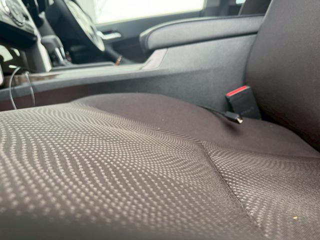 マークX 250G Fパッケージ★ハーフエアロフロント、サイド、リア★外品20インチホイール★ルーフラッピング★M,zスピードマフラー★オートエアコン★ETC★ブルートゥースオーディオ★ウインカーミラー★(52枚目)