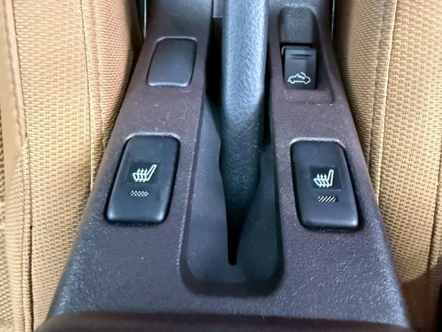 コペン エクスプレイ ★コペンエクスプレイ★アイドリングストップ★LEDハイマウント★地デジTV★ステアリングスイッチ★スマートキー★プッシュスタート★シートヒーター★ETC★LEDテール★16インチホイール★(11枚目)