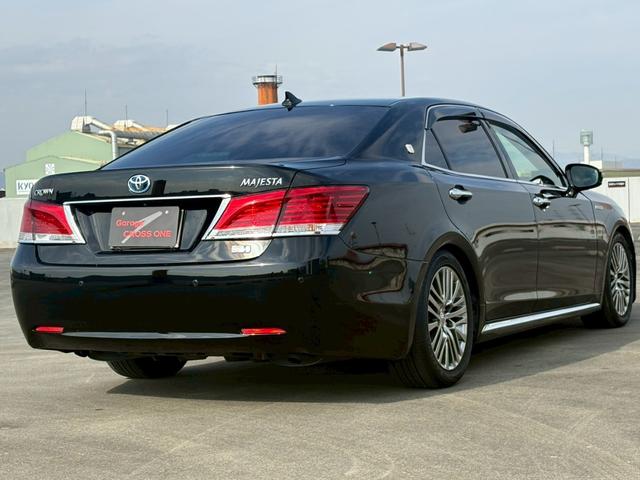 クラウンマジェスタ Fバージョン ★マジェスタFバージョン★シートメモリー★オートハイビーム★電動格納ミラースマートキー★プッシュスタート★バックカメラ★ETC★レーダー探知機★LEDルームランプ★ドライブレコーダー★(3枚目)