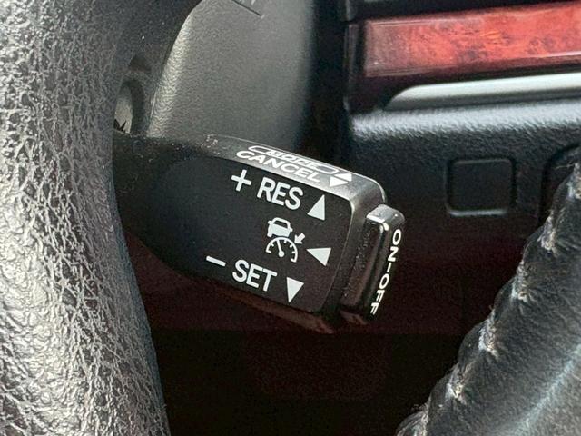 クラウンマジェスタ Fバージョン ★マジェスタFバージョン★シートメモリー★オートハイビーム★電動格納ミラースマートキー★プッシュスタート★バックカメラ★ETC★レーダー探知機★LEDルームランプ★ドライブレコーダー★(10枚目)