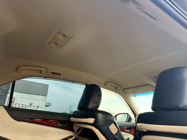 クラウンマジェスタ Fバージョン ★マジェスタFバージョン★シートメモリー★オートハイビーム★電動格納ミラースマートキー★プッシュスタート★バックカメラ★ETC★レーダー探知機★LEDルームランプ★ドライブレコーダー★(24枚目)