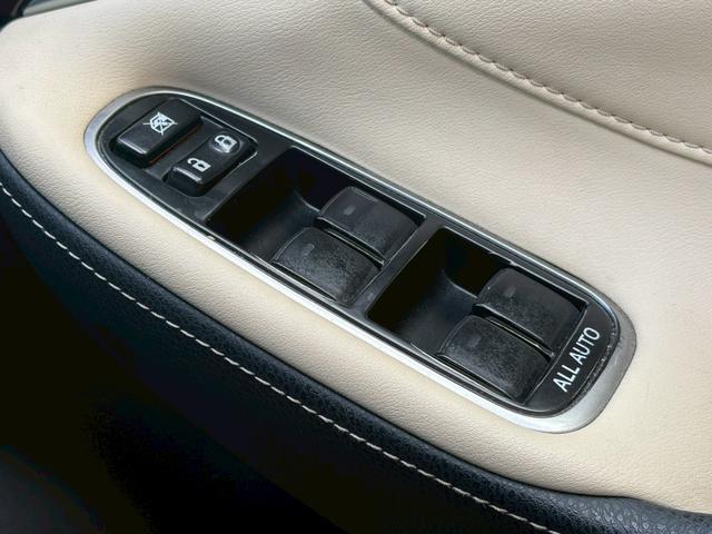 クラウンマジェスタ Fバージョン ★マジェスタFバージョン★シートメモリー★オートハイビーム★電動格納ミラースマートキー★プッシュスタート★バックカメラ★ETC★レーダー探知機★LEDルームランプ★ドライブレコーダー★(33枚目)